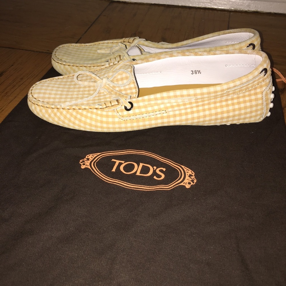 Tod’s Heaven Gommini suede driving shoes